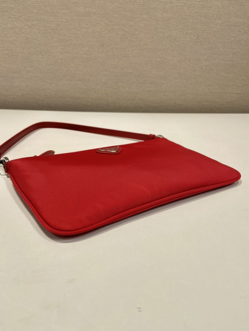 Pra*a hobo bags